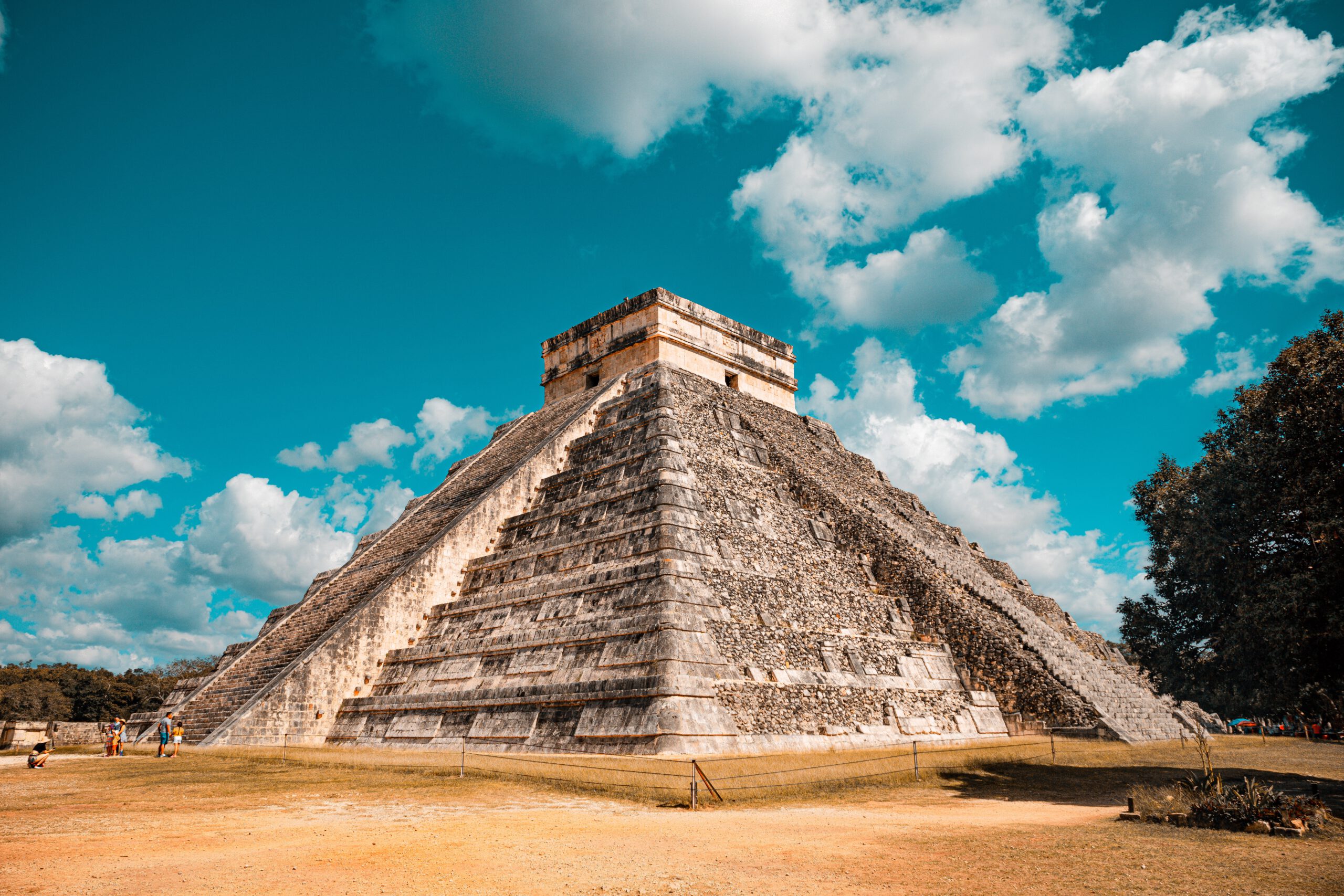 La fascinante arquitectura de la pirámide maya